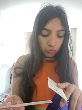 Soffy 20 online show from May 25, 2026, 4:35 pm