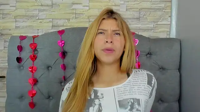 Snapshot of nancy_blonde chatting on May 7, 2026, 3:45 am nancy blonde online show from May 7, 2026, 3:45 am