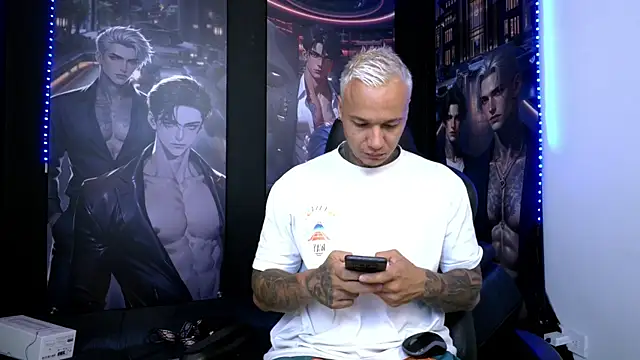Snapshot of damian_becker chatting on May 25, 2026, 9:54 pm damian becker online show from May 25, 2026, 9:54 pm