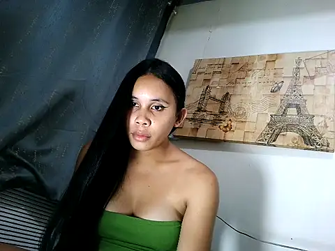 Snapshot of Angelalove25 chatting on May 18, 2026, 12:55 pm Angelalove25 online show from May 18, 2026, 12:55 pm