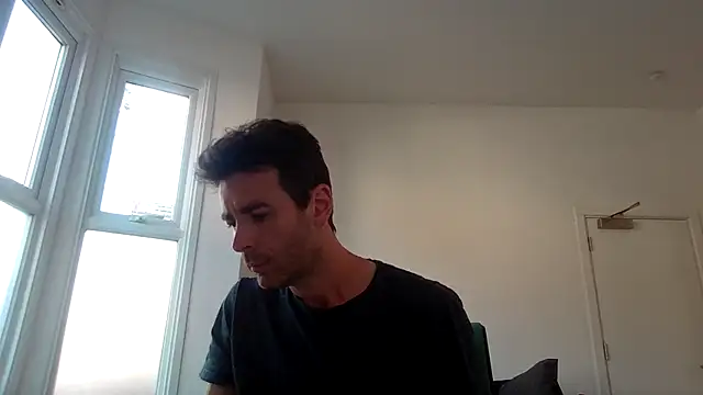 Snapshot of frenchbdmaninlondon chatting on July 31, 2026, 11:42 am frenchbdmaninlondon online show from July 31, 2026, 11:42 am