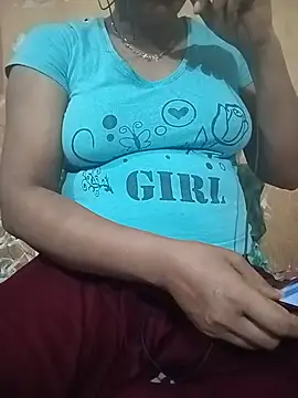Snapshot of Shila_bby chatting on August 1, 2026, 11:42 am Shila bby online show from August 1, 2026, 11:42 am