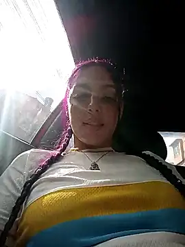 Snapshot of sadashi_moon_ofice chatting on June 16, 2026, 8:33 pm sadashi moon ofice online show from June 16, 2026, 8:33 pm