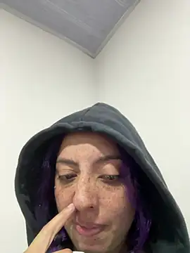 Snapshot of sadashi_moon_ofice chatting on July 20, 2026, 6:06 am sadashi moon ofice online show from July 20, 2026, 6:06 am