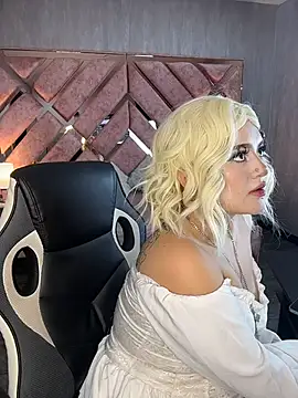 lya nekko  online show from July 25, 2026, 3:26 am