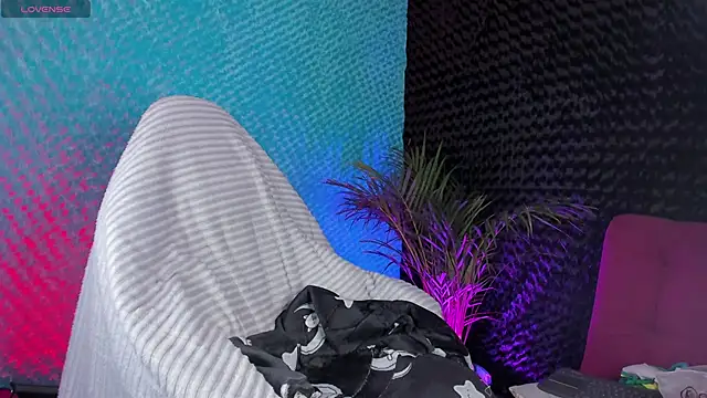  gia rosex online show from April 23, 2026, 8:55 pm