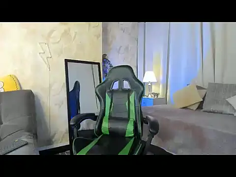 RONNY COLTON online show from April 21, 2026, 1:42 am