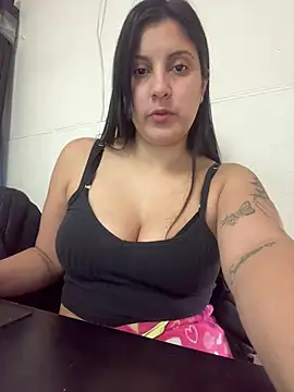 jimena-m online show from July 24, 2026, 12:03 pm