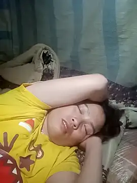 phuongtrinh1 online show from May 12, 2026, 7:00 pm