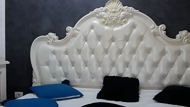 Snapshot of MeghanLoft chatting on July 10, 2026, 5:12 am MeghanLoft online show from July 10, 2026, 5:12 am