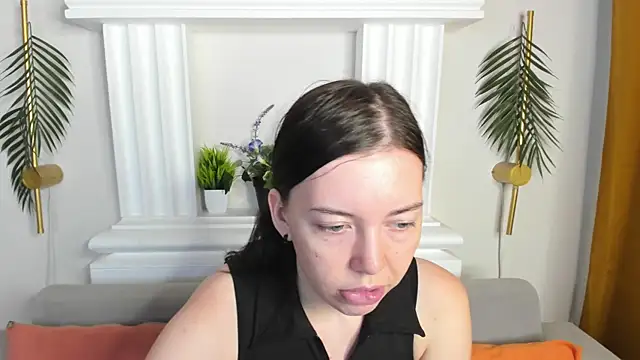 Sandra Ross online show from June 13, 2026, 6:44 am