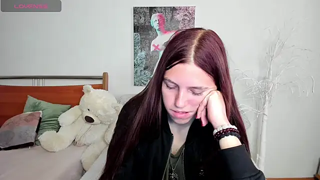 MaryRapunzel online show from April 22, 2026, 1:01 pm