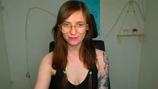 Luna Tantra online show from June 16, 2026, 12:19 pm