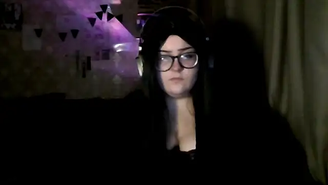 Moon Fairy2 online show from April 26, 2026, 5:21 pm