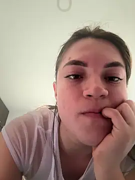 Snapshot of _EmmaDavis_ chatting on June 12, 2026, 9:03 pm EmmaDavis online show from June 12, 2026, 9:03 pm
