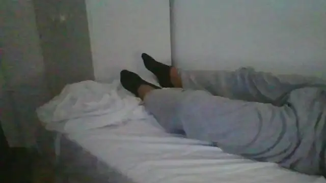 andresgh10 online show from April 23, 2026, 12:51 pm