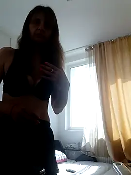 Snapshot of LissaBelaa chatting on April 29, 2026, 7:34 am LissaBelaa online show from April 29, 2026, 7:34 am