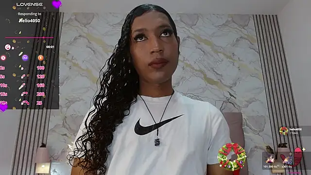 Snapshot of Mia_Hiills chatting on May 26, 2026, 12:45 pm Mia Hiills online show from May 26, 2026, 12:45 pm
