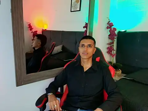 Alan Colthon online show from April 29, 2026, 3:43 am