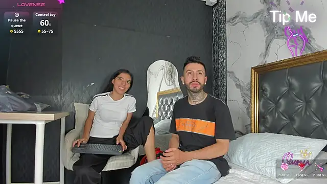 StevenAndLaura online show from April 26, 2026, 4:10 am