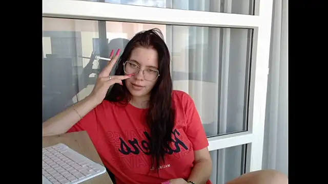 Snapshot of Lanaa_Rossee chatting on June 9, 2026, 1:34 pm Lanaa Rossee online show from June 9, 2026, 1:34 pm