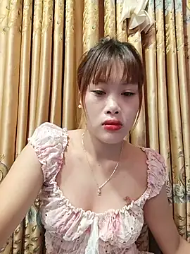 Ly-sexyy online show from July 21, 2026, 10:45 pm