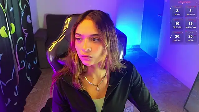 lia varel online show from June 6, 2026, 9:41 pm