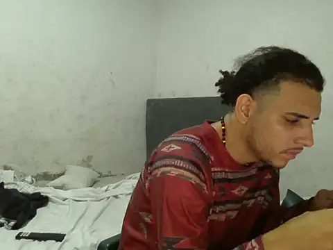 maicktentacionxxx online show from April 23, 2026, 2:52 pm