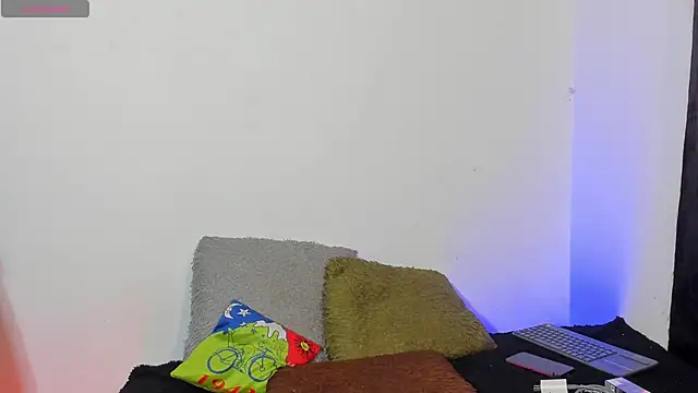 Snapshot of _IanLark chatting on May 20, 2026, 11:33 pm IanLark online show from May 20, 2026, 11:33 pm