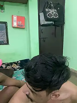 hot-couple-0 online show from July 11, 2026, 7:44 am