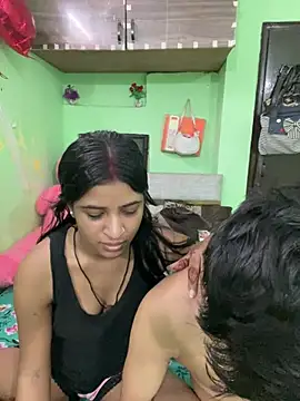 hot-couple-0 online show from July 17, 2026, 7:19 pm