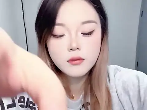 X8xx online show from April 22, 2026, 7:22 am