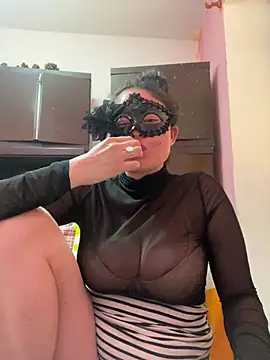 gattitta29 online show from May 26, 2026, 5:42 pm
