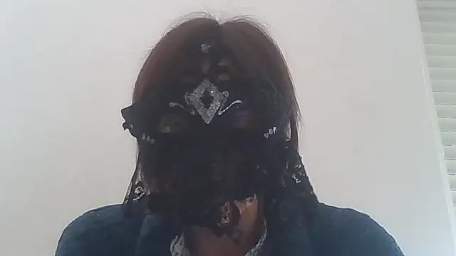 HelenTiAscolta online show from April 25, 2026, 2:36 pm