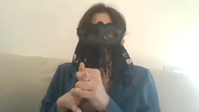 HelenTiAscolta online show from April 26, 2026, 5:10 pm