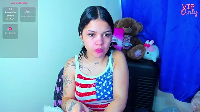 Snapshot of angelina_77 chatting on July 13, 2026, 5:49 pm angelina 77 online show from July 13, 2026, 5:49 pm