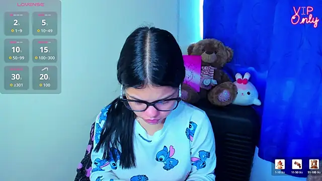Snapshot of angelina_77 chatting on July 21, 2026, 1:57 pm angelina 77 online show from July 21, 2026, 1:57 pm