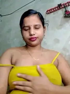 Nigar Hatun online show from April 30, 2026, 4:57 pm