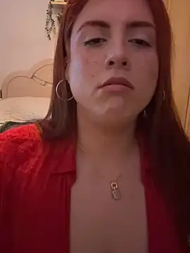 Snapshot of lumazzy chatting on May 6, 2026, 3:17 pm lumazzy online show from May 6, 2026, 3:17 pm