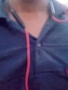 hot boy 27  online show from April 23, 2026, 1:35 pm