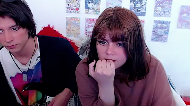 Snapshot of raven_n_matt chatting on June 20, 2026, 3:09 am raven n matt online show from June 20, 2026, 3:09 am