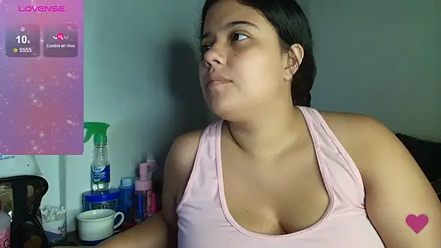 Snapshot of EliVanegas chatting on June 27, 2026, 12:22 pm EliVanegas online show from June 27, 2026, 12:22 pm