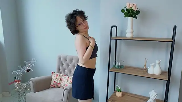 Sindel Meby online show from April 30, 2026, 8:31 am