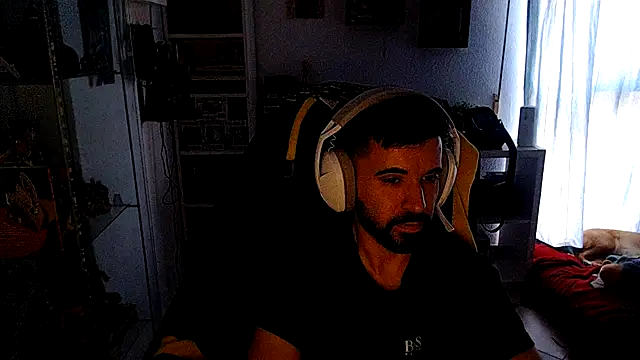 chiquitoconsecreto online show from May 9, 2026, 6:07 am