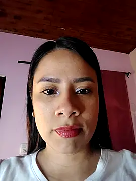 Nicol Alvarez1 online show from April 27, 2026, 8:51 pm