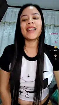 Snapshot of Nicol_Alvarez1 chatting on July 7, 2026, 6:47 am Nicol Alvarez1 online show from July 7, 2026, 6:47 am