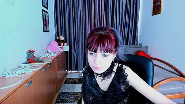 MiniLysii online show from June 7, 2026, 6:06 am
