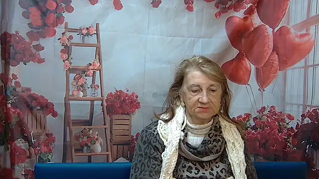 AliceWriter online show from April 25, 2026, 5:21 am