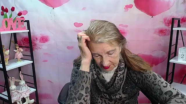 AliceWriter online show from April 27, 2026, 10:57 am