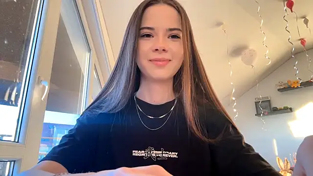 JoellaGrode online show from April 26, 2026, 5:43 pm